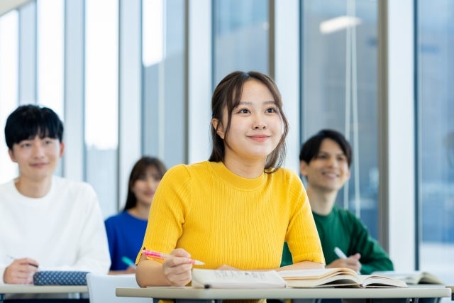 公益財団法人 重田教育財団 海外留学奨学金 給付型奨学金