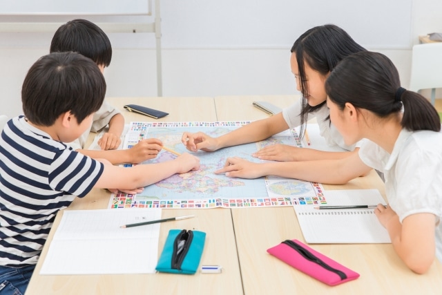 加藤山崎奨学金 小学5年生、中学2年生、高校2年生対象